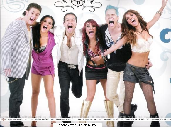 Piesa preferata - piesa mea preferata este,,carino mio,, asta ami - RBD